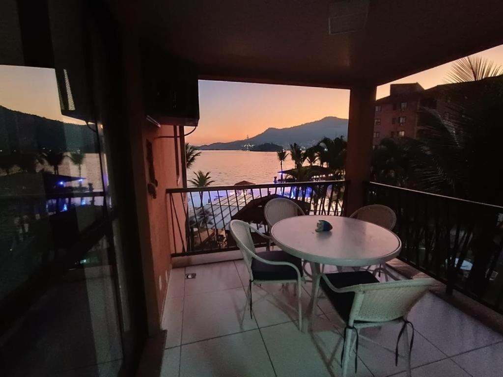 Angra Dos Reis - Apartamentos Com Vista Para O Mar Ou Para Piscina Condominio Porto Bali Dış mekan fotoğraf